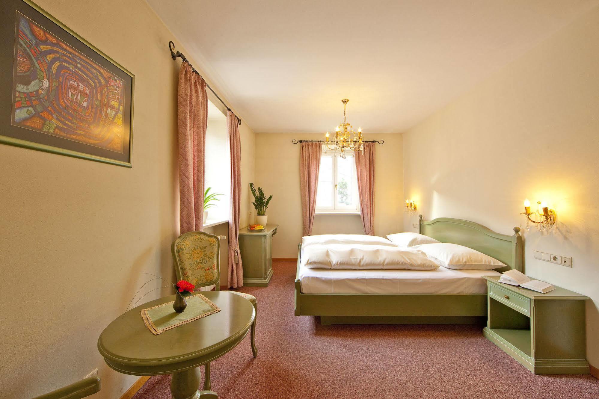 Hotel Tyrol Ora / Auer Εξωτερικό φωτογραφία